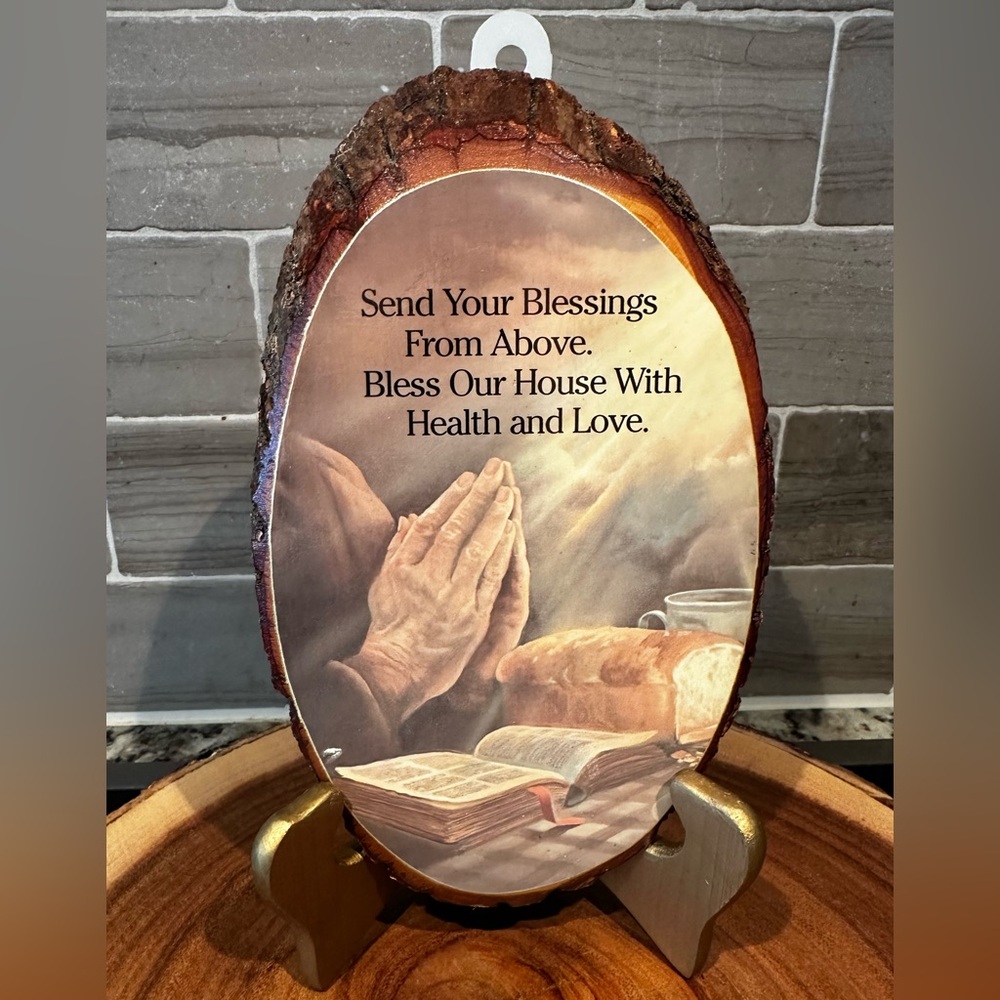Vintage 80’s Wood Slice Religious Praying Hands Wall Hanging Prayer 8.5” x 5.25” - Picture 1 of 8